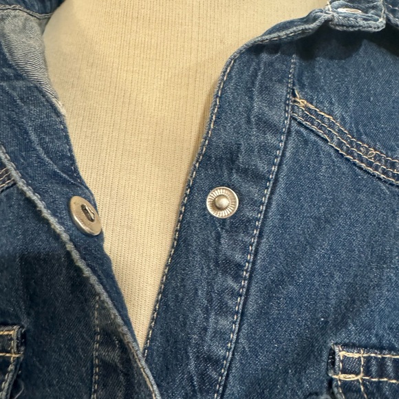 Women’s American Clothing Inc, Jean dress - Picture 3 of 5